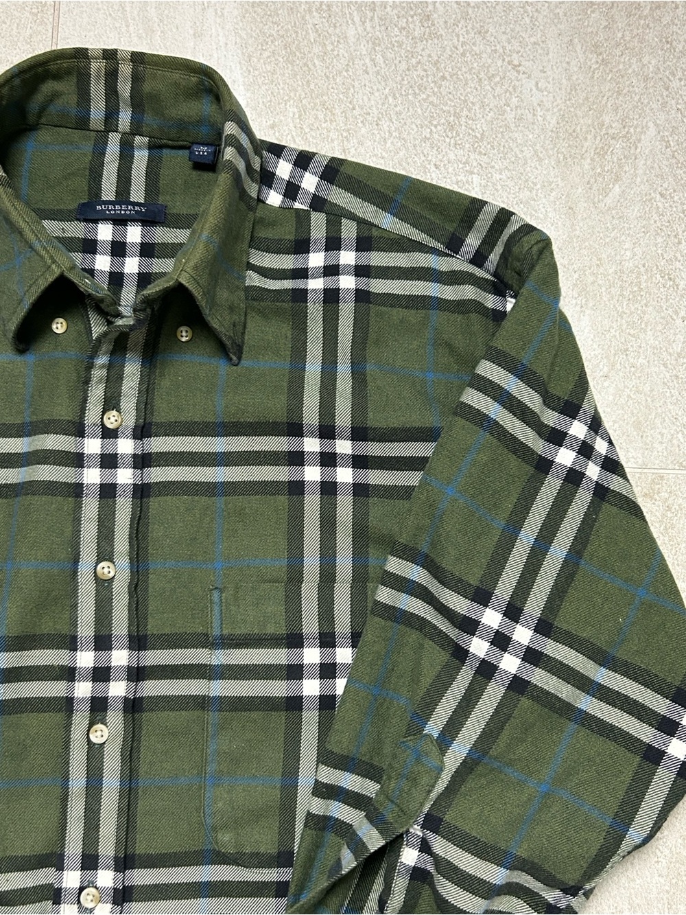 BURBERRY NOVA CHECK FLANNEL PLAID BUTTON DOWN SIZE MEDIUM - Picture 7 of 14